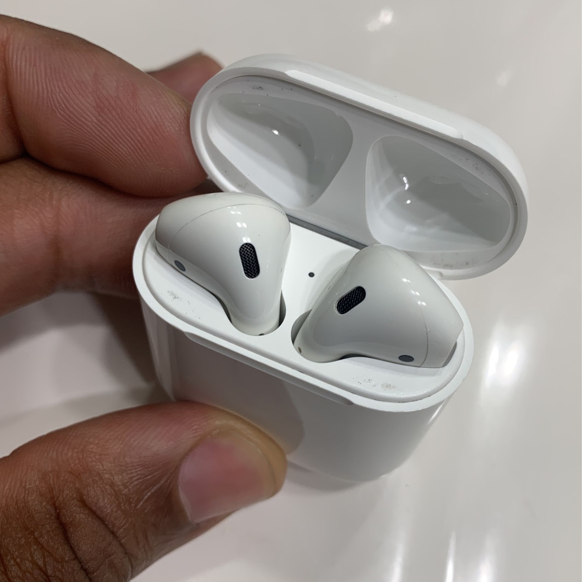 AirPods 