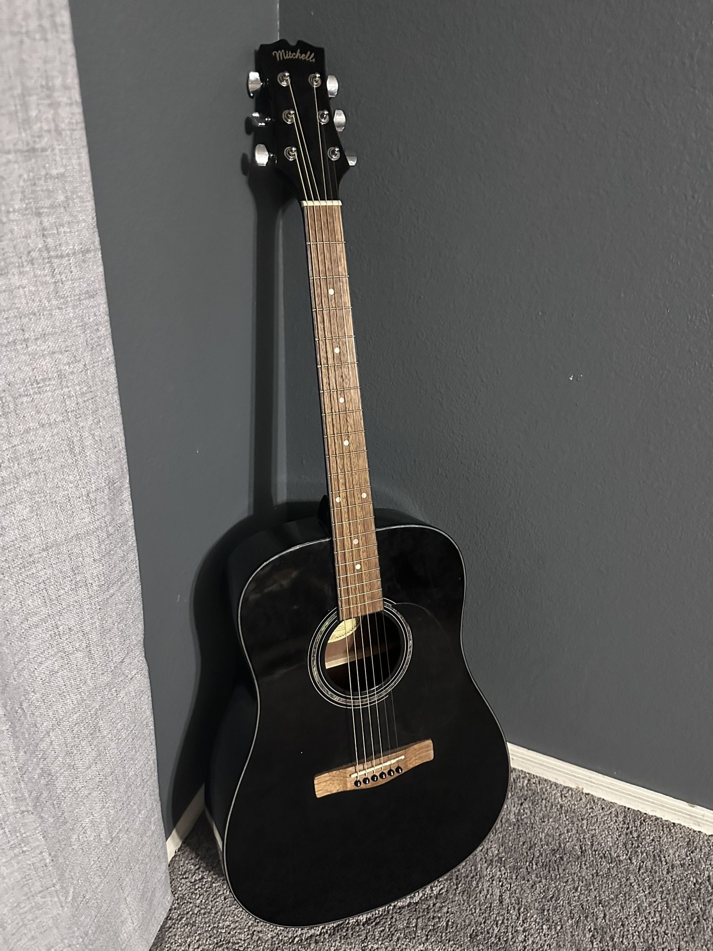 Guitar 