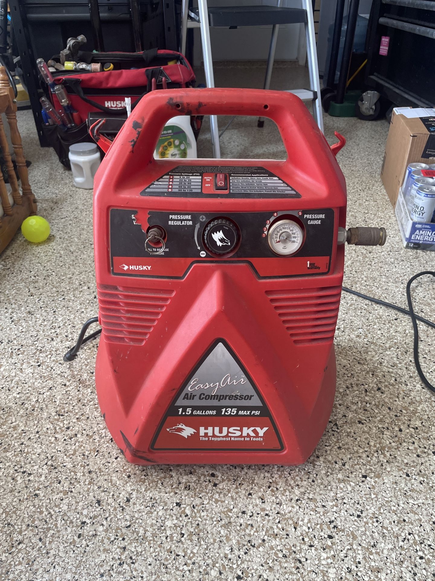Husky 1.5 Gallon 135hp Air Compressor