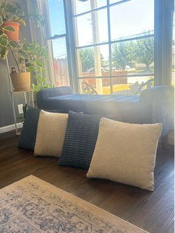 Decorative pillows