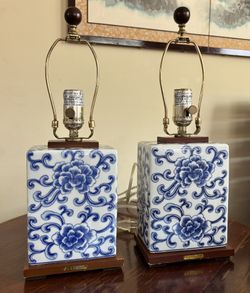 A pair of Lauren Ralph Lauren Avalon table lamps.