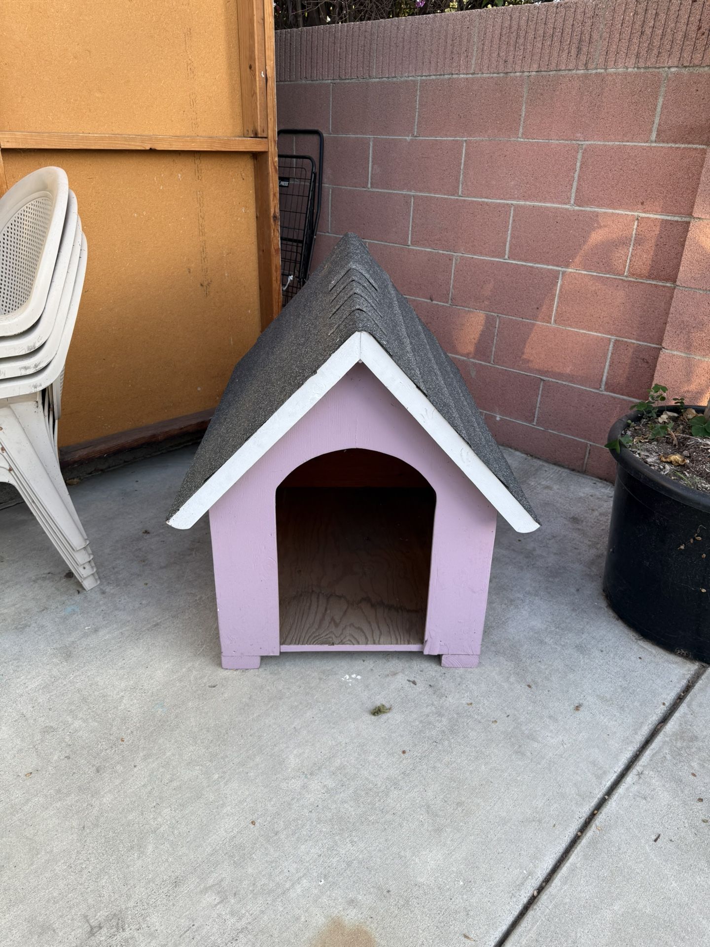 Dog house