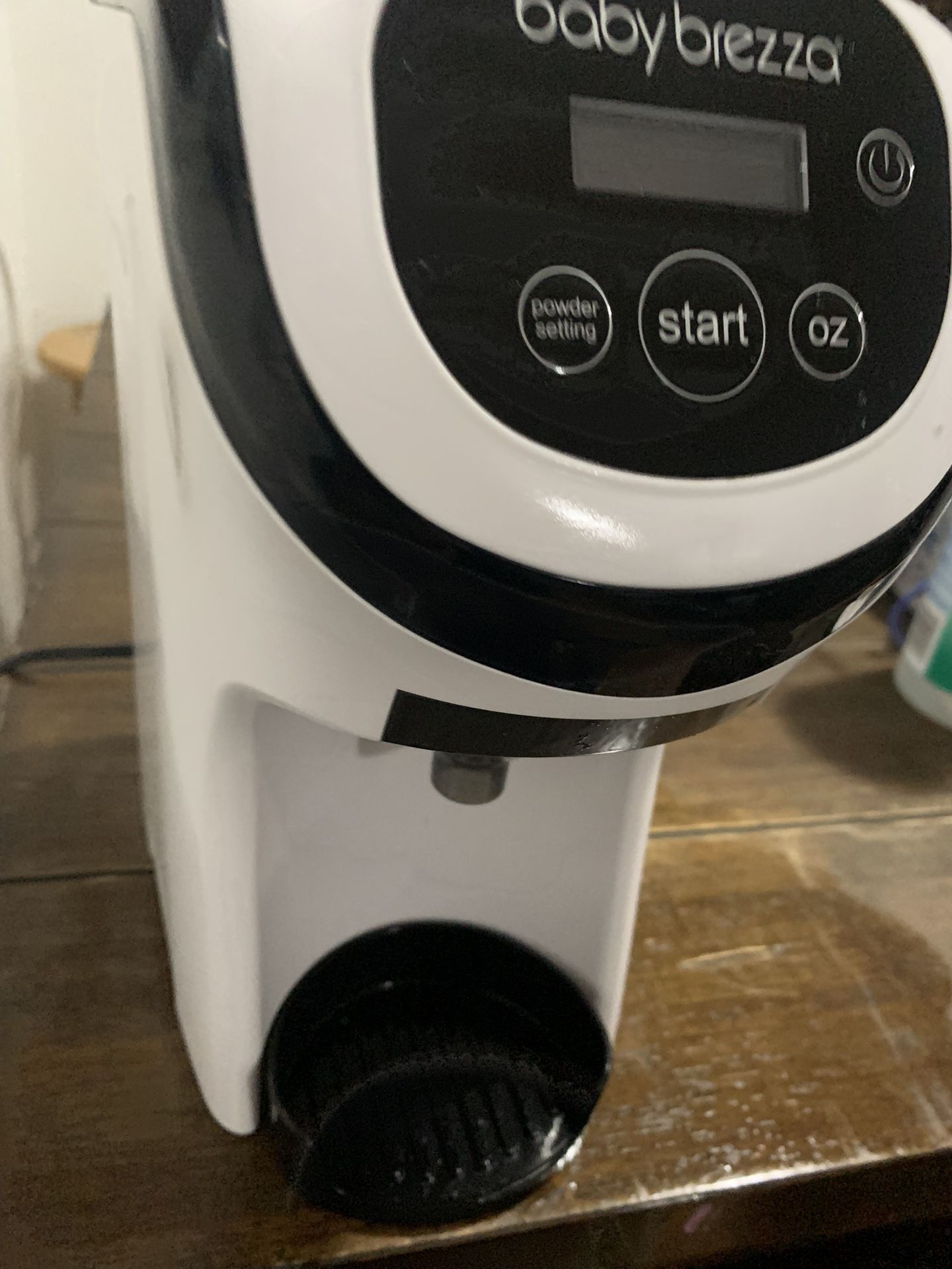 Baby Brezza milk machine