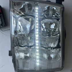 Chevy Silverado 1500/2500HD/3500HD LED Strip Headlight Year 2007-2013