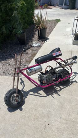 Powder coated GTS minibike w wheelie bar
