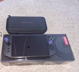 The Lenovo Legion Go Z1 Extreme 1TB 16Gb Gaming Handheld PC