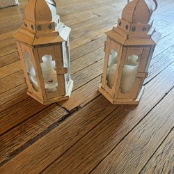Two matching vintage hanging lanterns 
