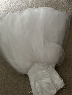Size 6 White Dress Wedding Dress Thumbnail