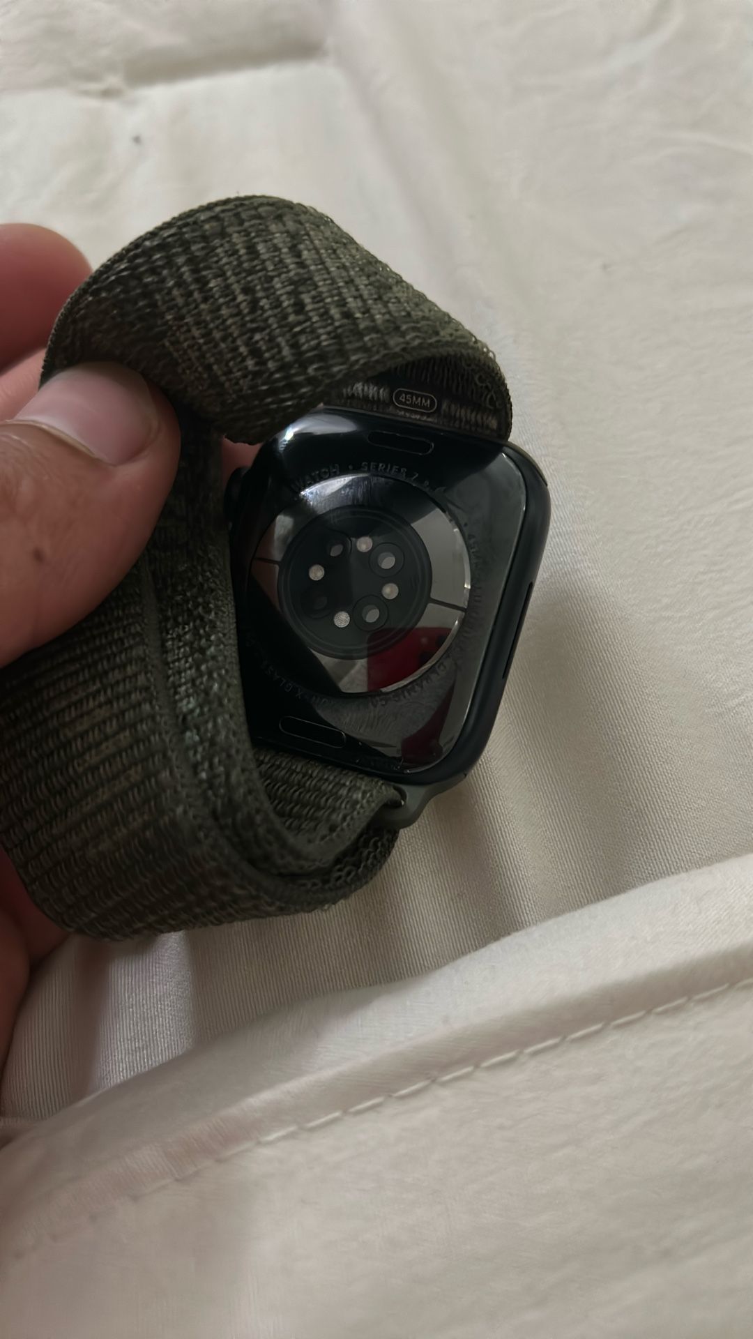 Apple Watch Series 7 Nike