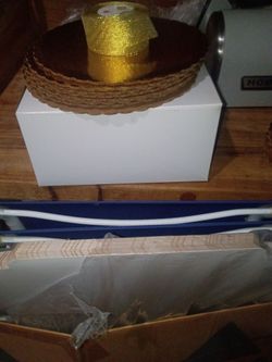 Large bakery boxes 10x10x4 100 pieces and also 9 in cake box