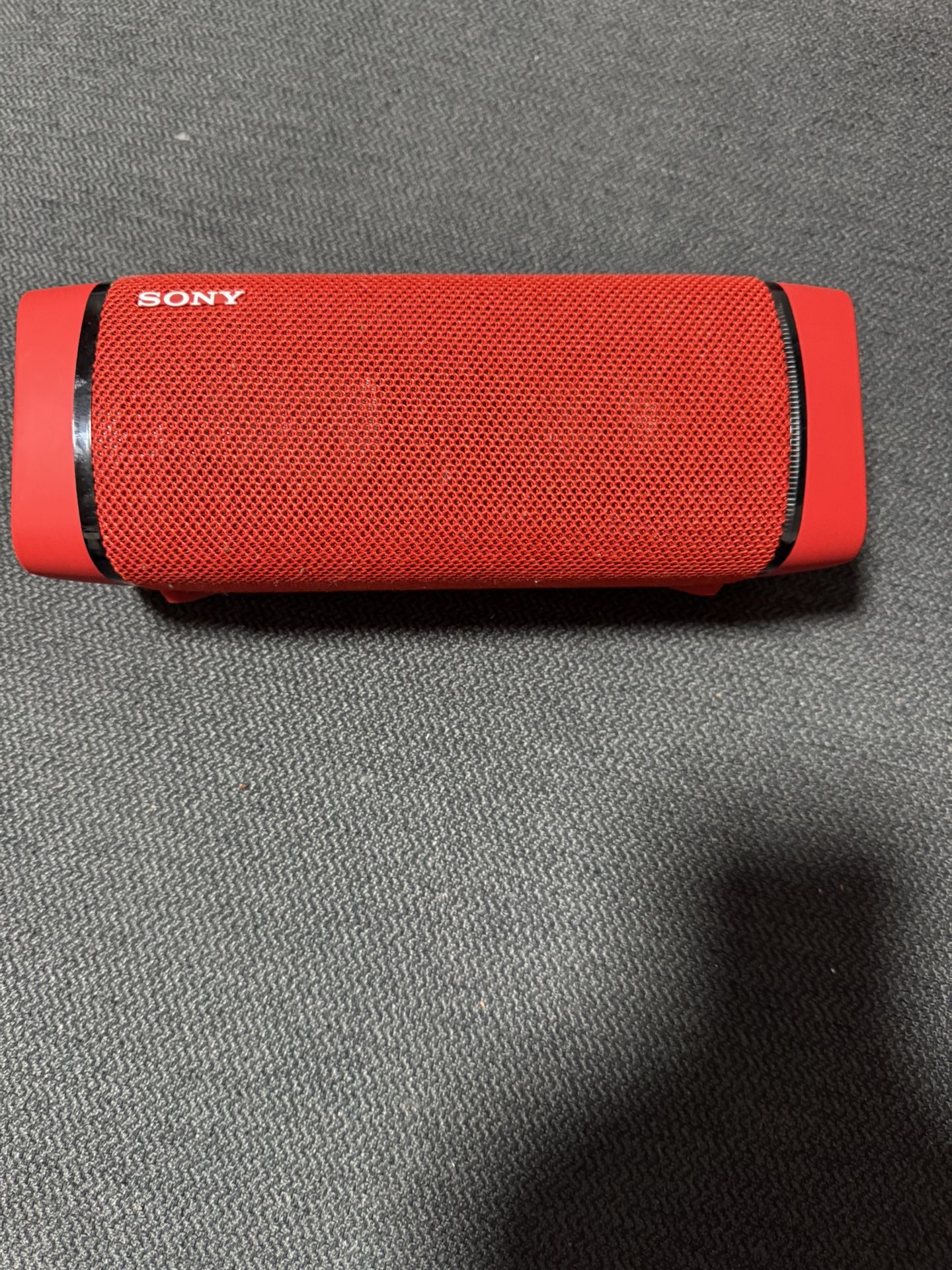Sony Bluetooth Speaker SRS-XB33 Red