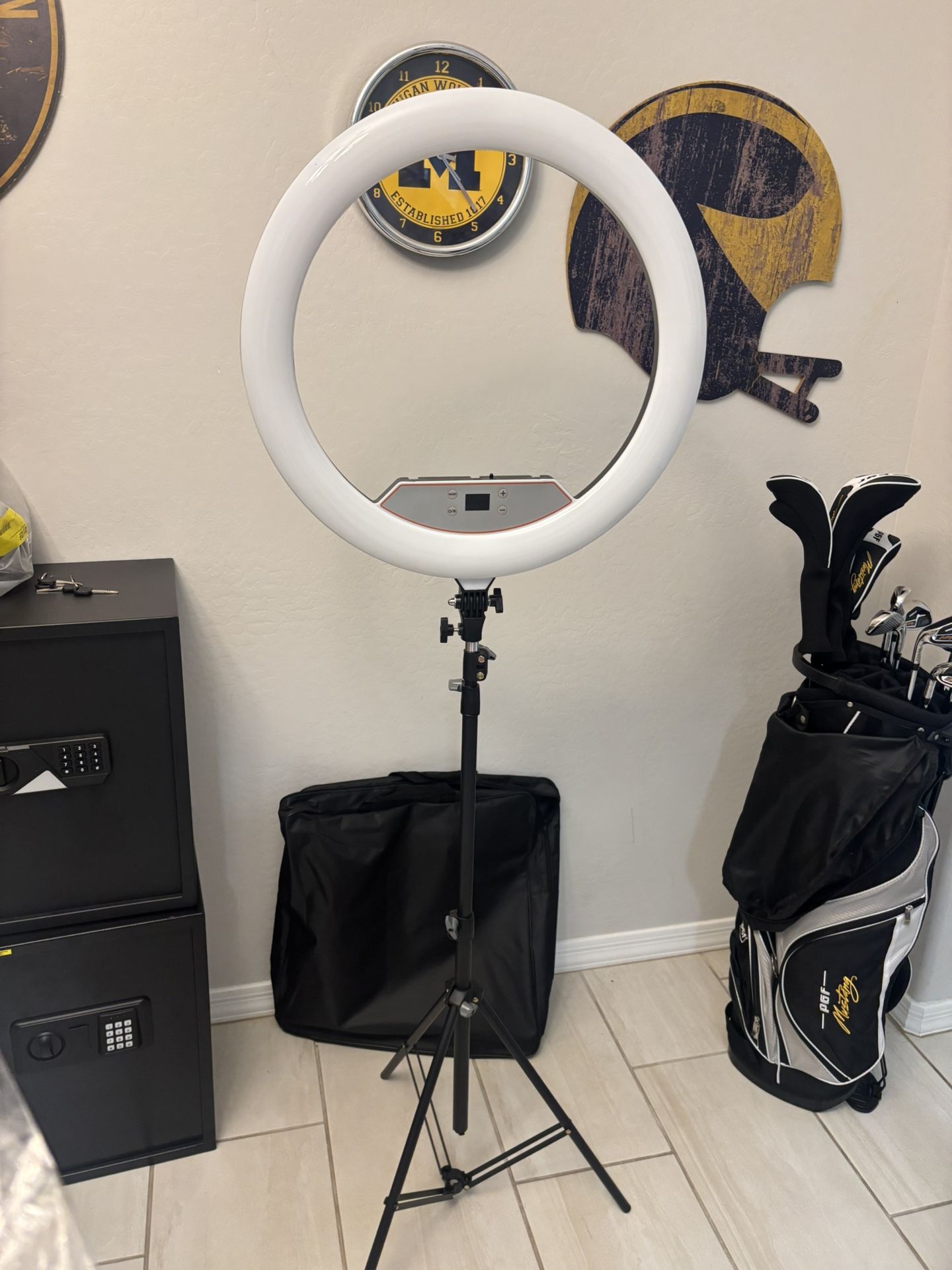Large Ring Lights (new In Box)