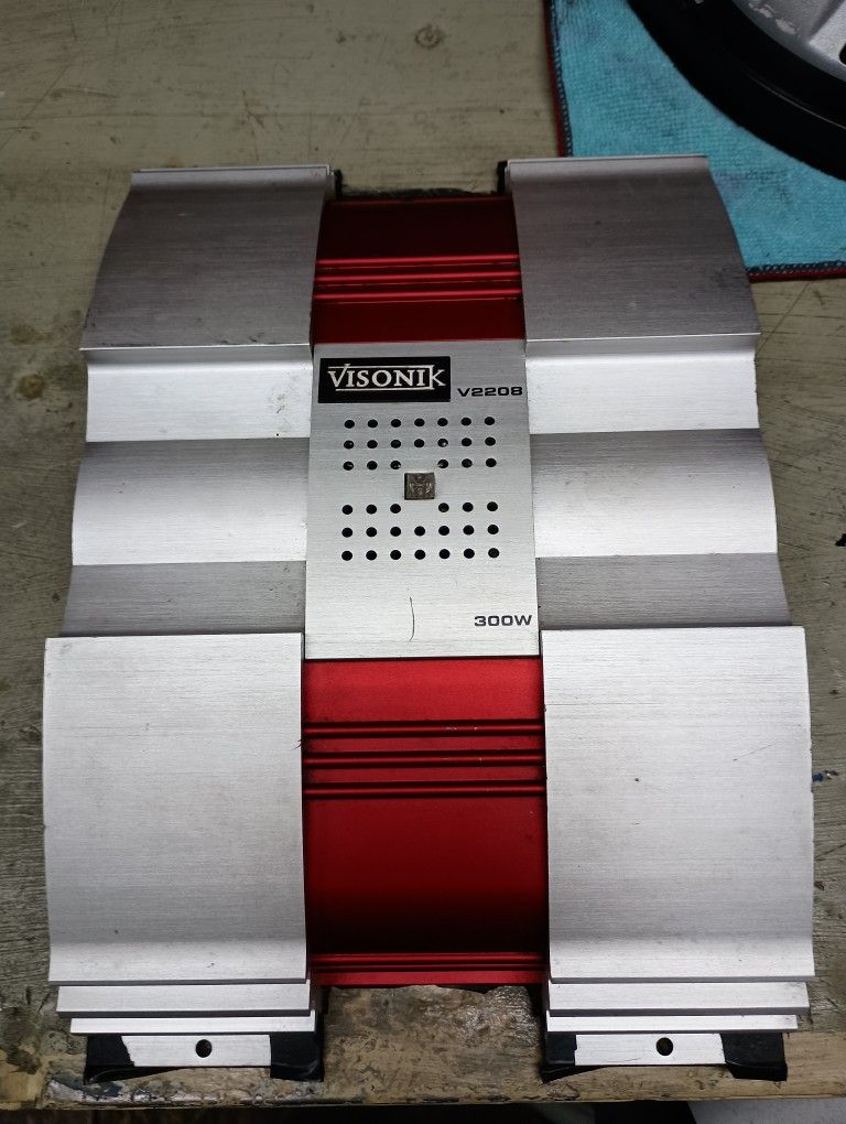 Car Audio 2ch. Amp LP And HP Xover Works Great