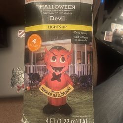 Halloween Blow Up - Lights Up 
