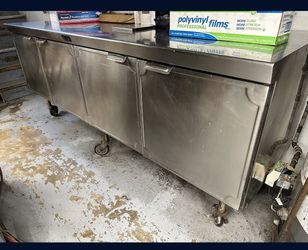 Commercial Worktop Refrigerator