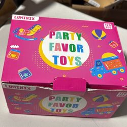 Brand New 128pcs Party Favor Toys
