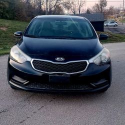 2015 Kia Forte LX Sedan 4D