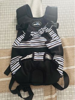 Stripped Pet Front Carrier/Backpack! Medium. Brand new! See all pics!
