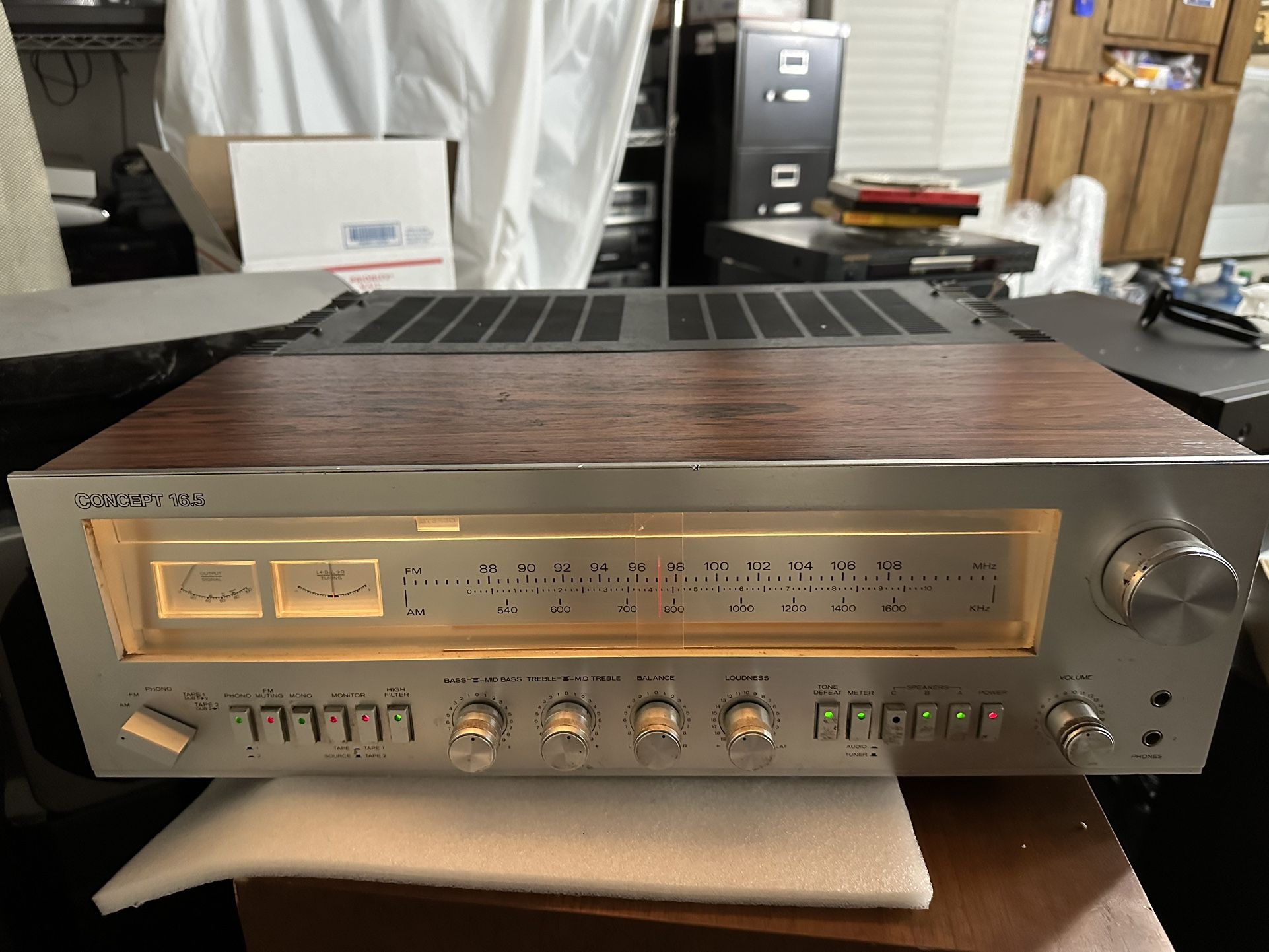 Vintage Monster Concept 16.5 Monster Stereo Receiver , NO SOUND FOR REPAIR
