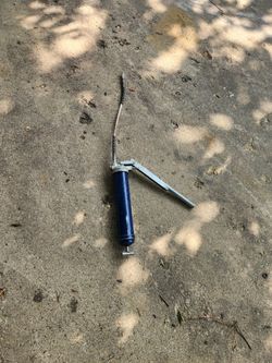 Grease gun