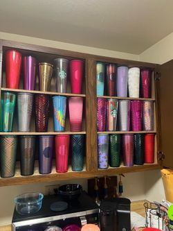 Lots of Starbucks cups... 25.00 for all..