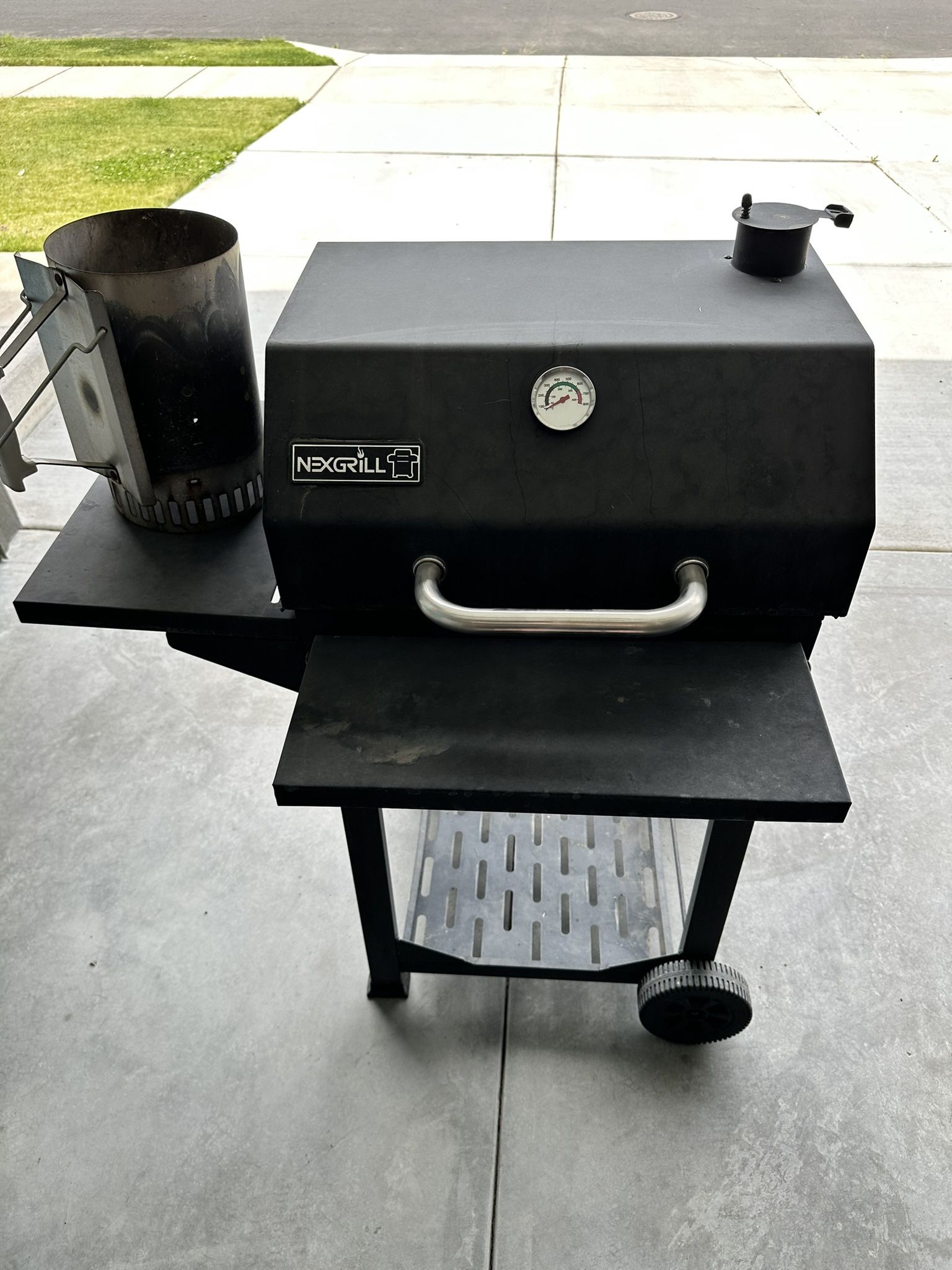 Nexgrill Charcoal Grill with Briquet Chimney
