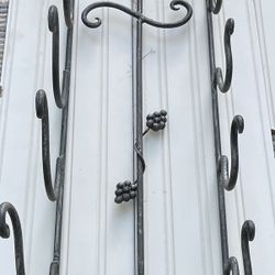 Metal Wine Rack