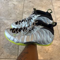 Air Foamposites "metallic Camo"