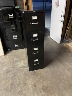 File Cabinet . No Key