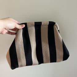 Summer Striped Dumpling Clutch (Black/Khaki)