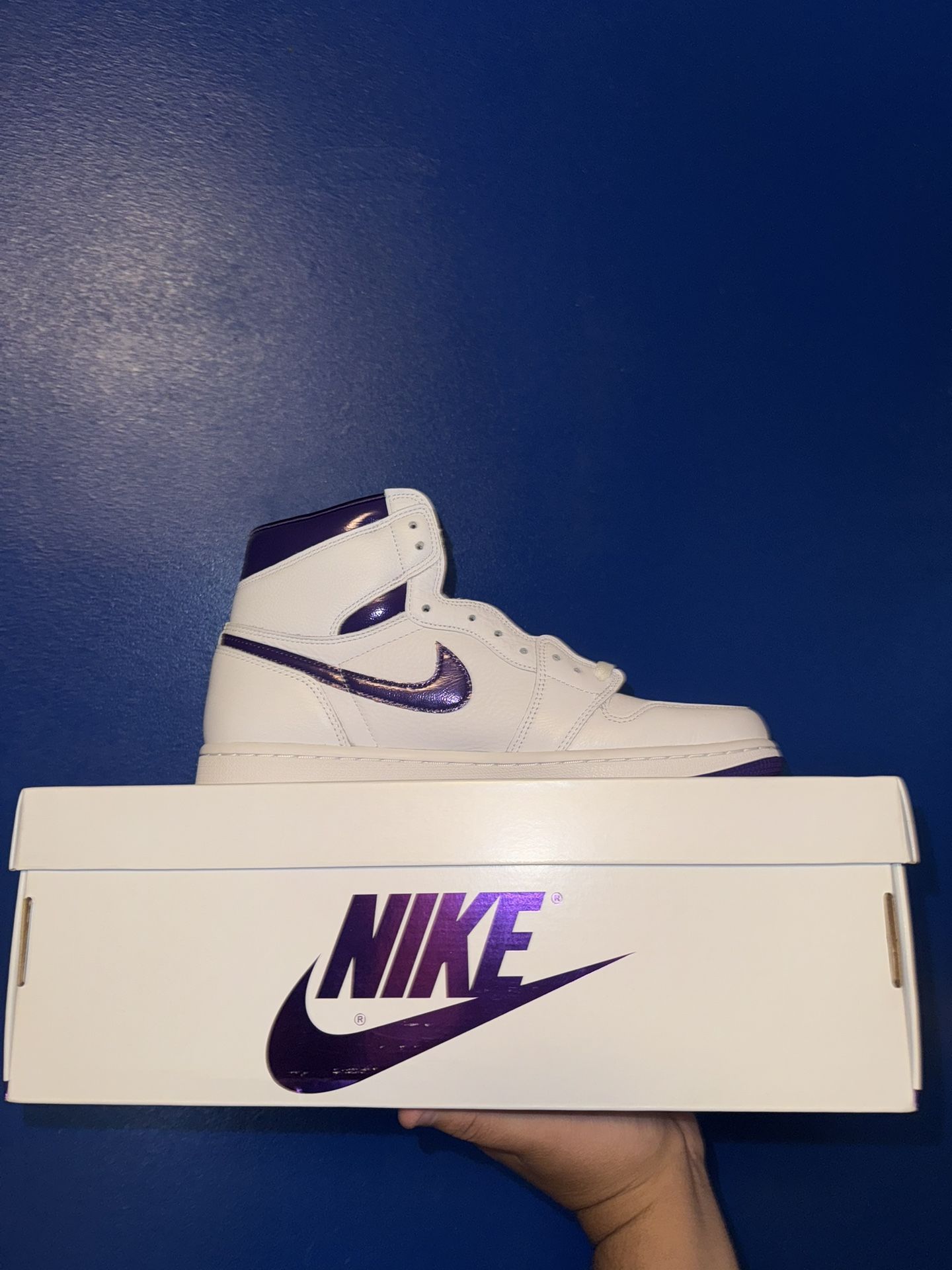 Jordan 1 High OG White court purple