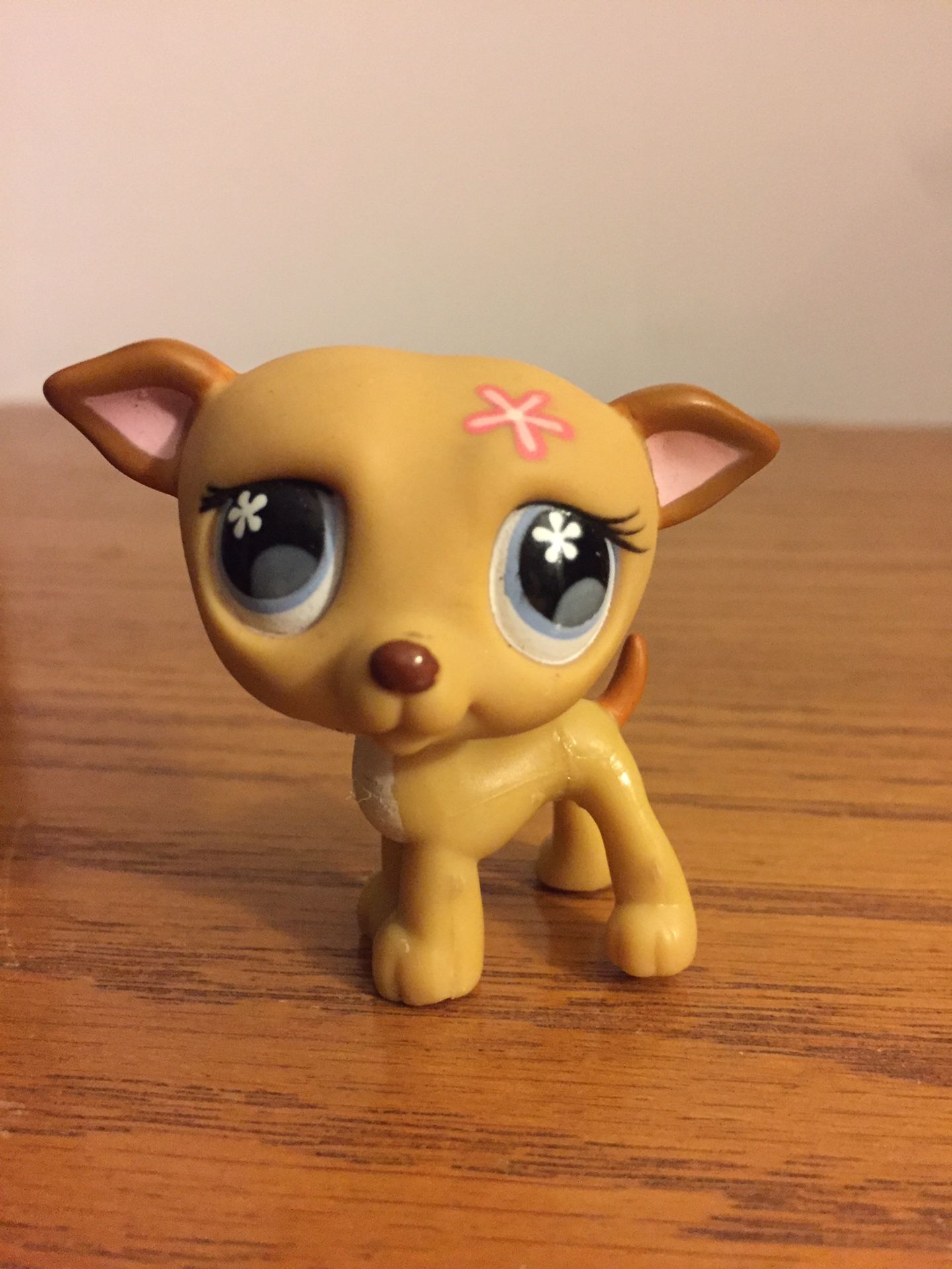 Littlest pet shop greyhound number 498 retired