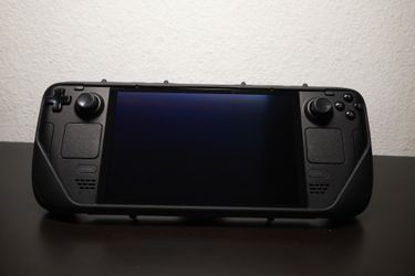 Steam Deck OLED 2TB w/Killswitch Case