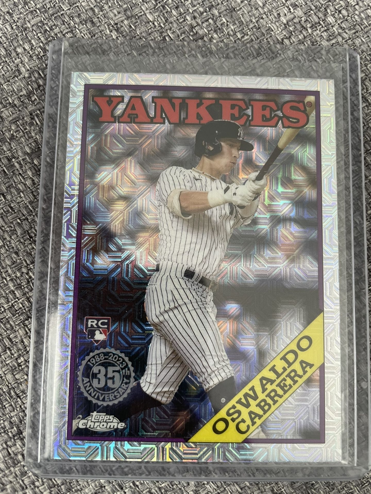 Oswaldo Cabrera Topps Silver Chrome Rookie Card