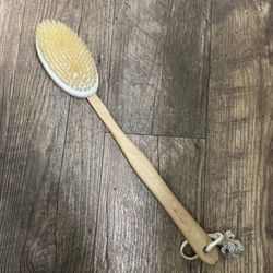 New Dry Brush With Wooden Handle