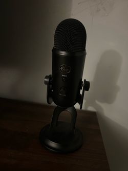 Blue yeti USB microphone
