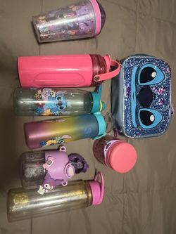 Kids Lunch Bag And Bottles 