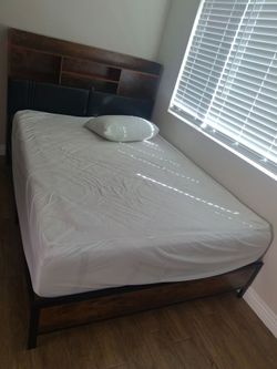 Queen bed