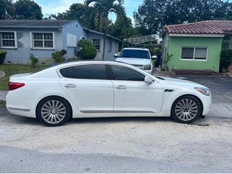 Kia 900