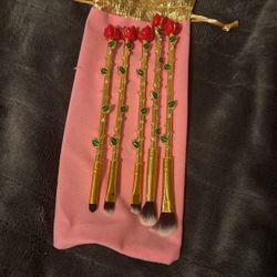 Metal Make Up Brushes