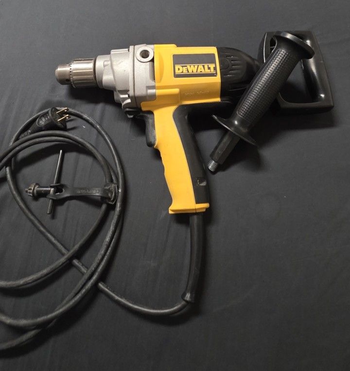DEWALT Electric Drill, Spade Handle, 1/2-Inch, 9-Amp