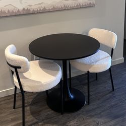 Round Dining Table