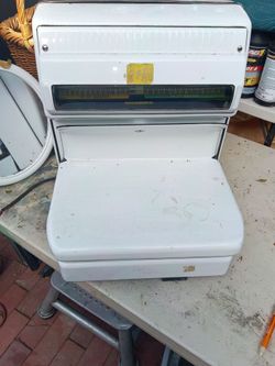 Vintage Commercial Grocery Scale
