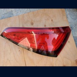 2013 - 2017 AUDI Q5 SQ5 RIGHT TAILAMP TAIL LAMP LIGHT PASSENGER SIDE GENUINE USED OEM.  D2
