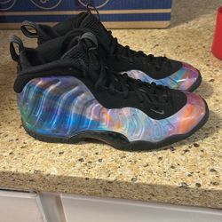 Nike Foamposite “Big Bang” Size 6y