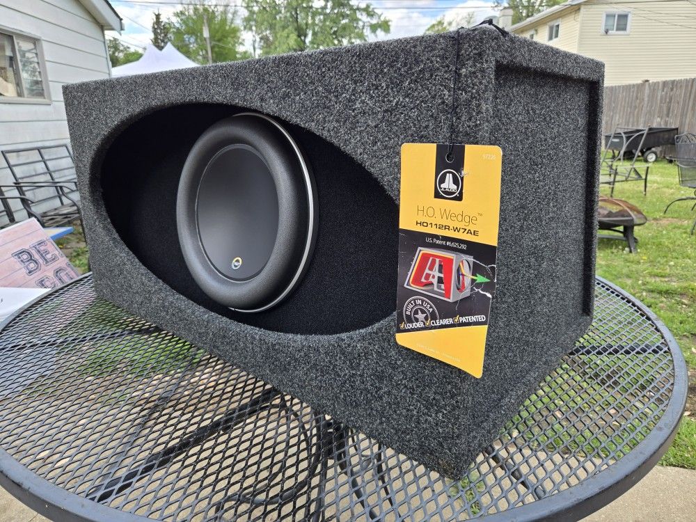 JL Audio W7 12"