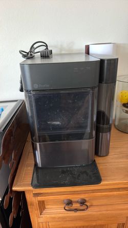 GE Profile Ice Maker