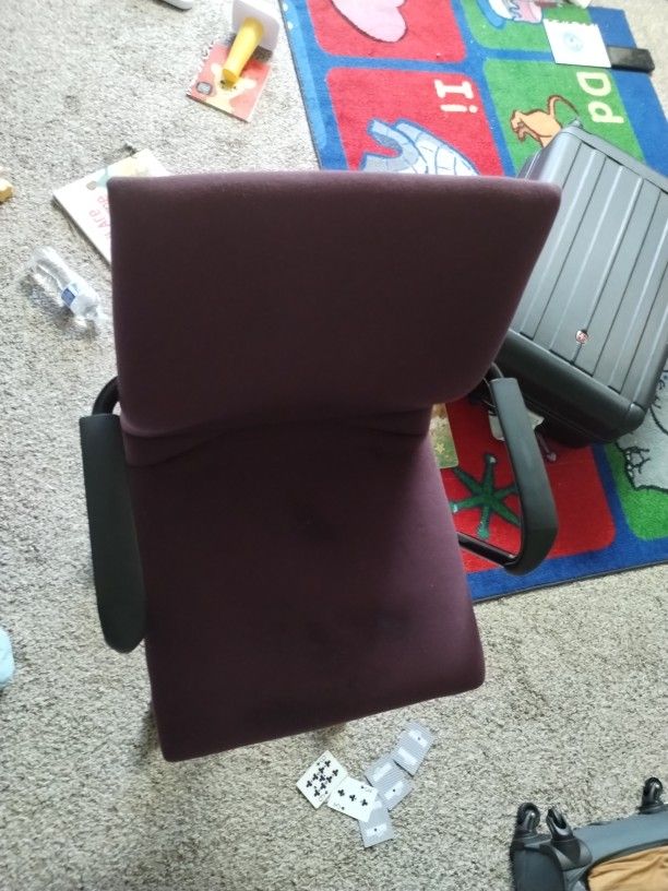 Office Chair - 70$