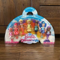 Barbie Dreamtopia Rainbow Covet Petite Dolls 