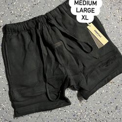 ESSENTIALS FEAR OF GOD SHORTS